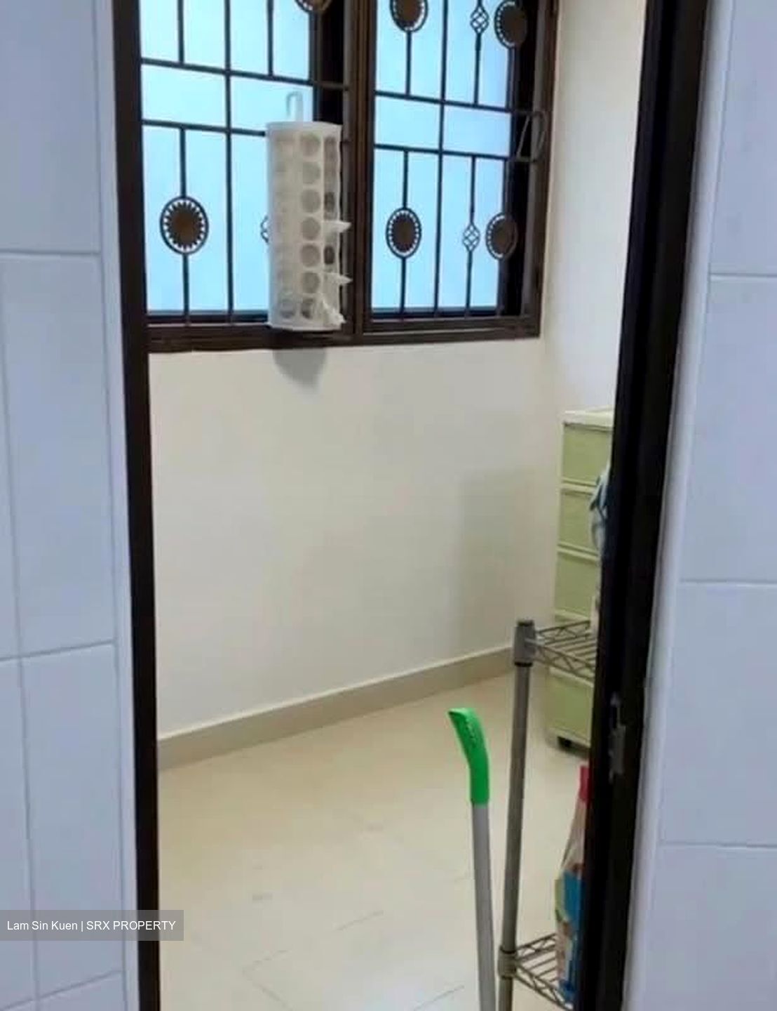Blk 669C Jurong West Street 64 (Jurong West), HDB Executive #537530901